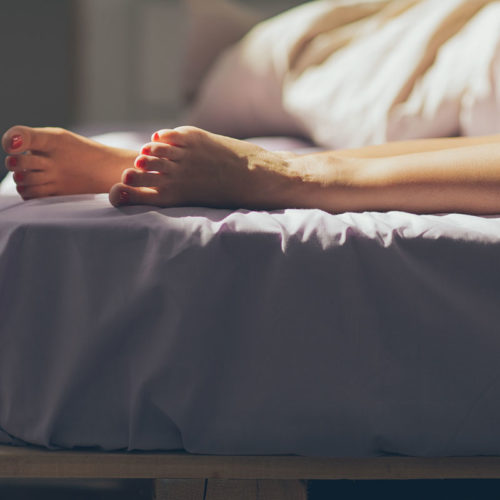 Photo-of-restless-legs-syndrome-in-bed